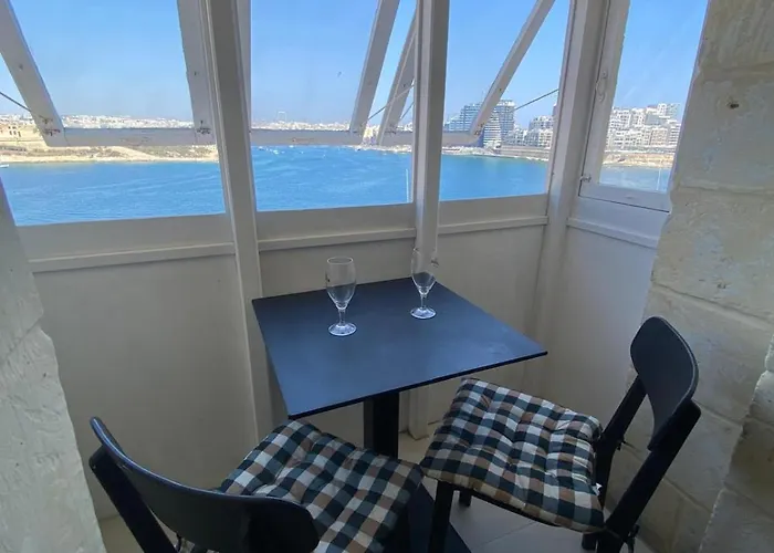 Seafront Apartamento *