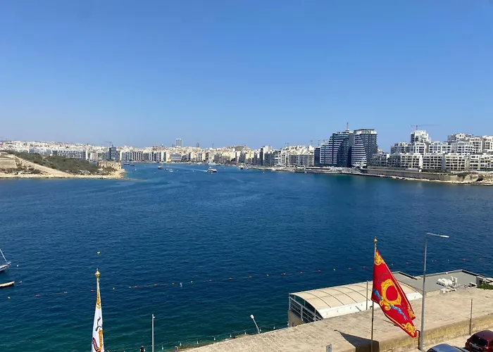 Seafront Apartamento *